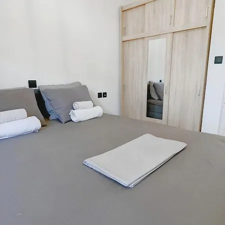Apartment Jm In Kamena Vourla